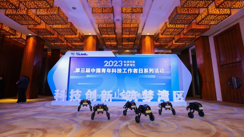 智慧解决方案定制：行业分类与关键考量